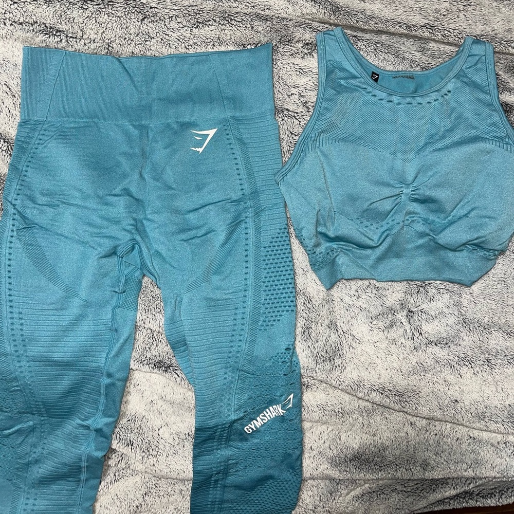 Bra is medium leggings are small